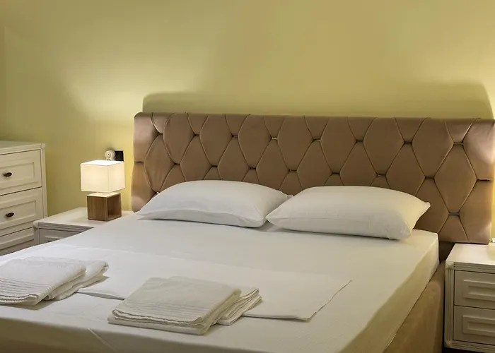 Fun House Serenity Τίρανα