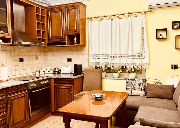 Apartment Fun House Serenity Tirana